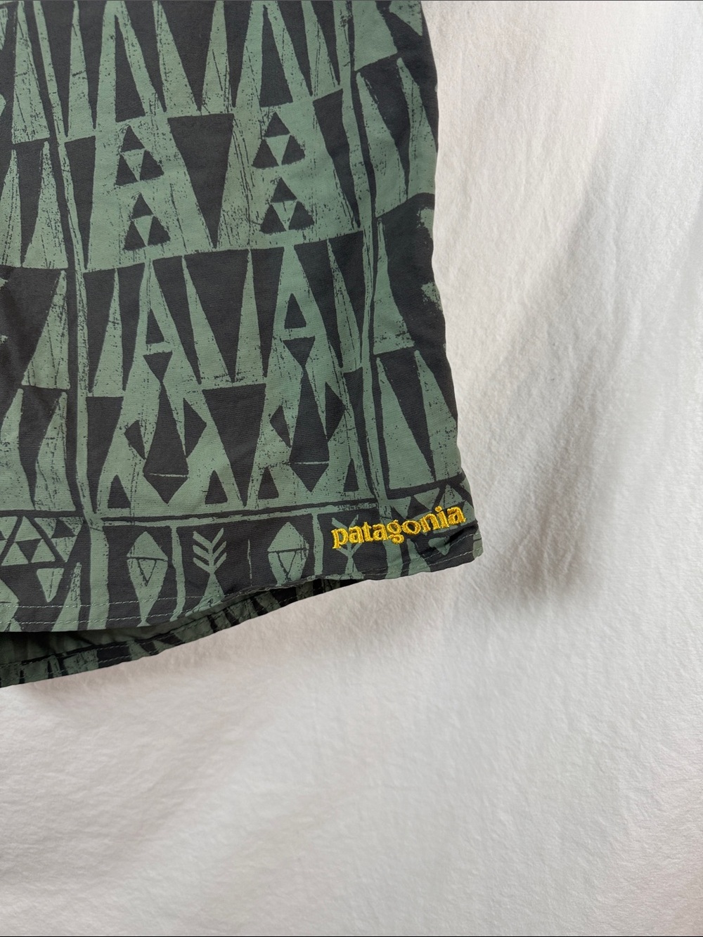 Patagonia Wavefarer Board Shorts Men’s 32 - Picture 2 of 8